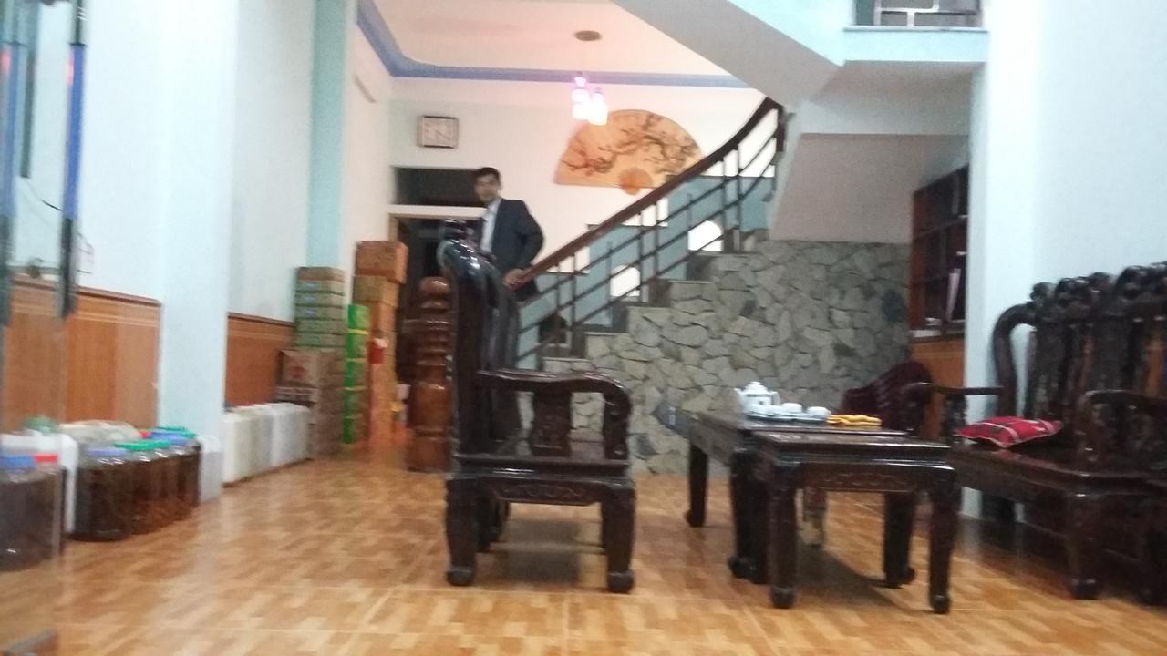 Binh Minh Hostel Dong Van  Exterior photo